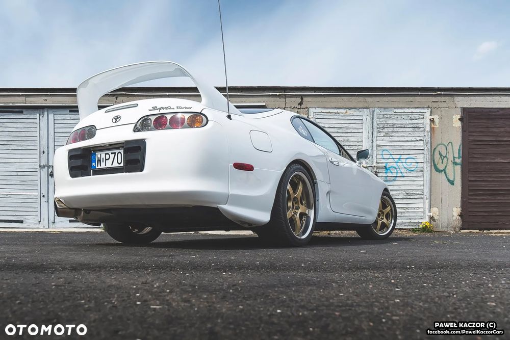 Toyota Supra - 3