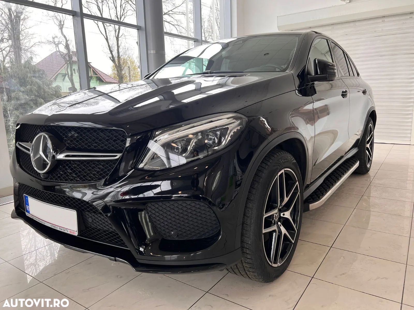 Mercedes-Benz GLE 350 d 4MATIC - 1