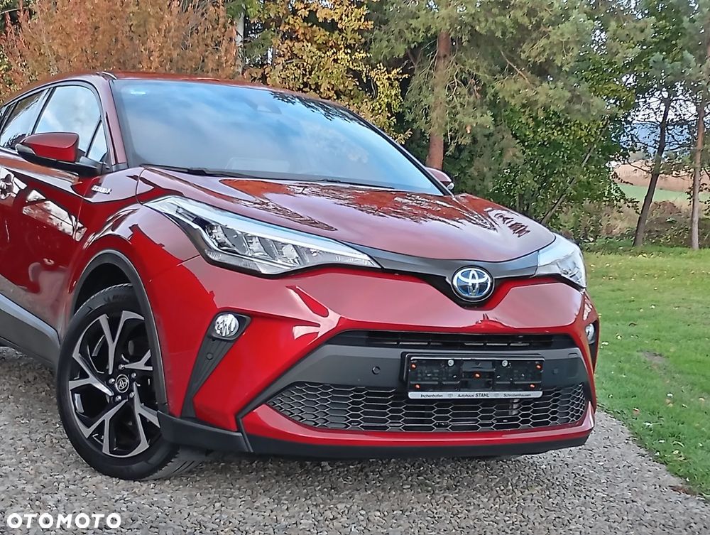 Toyota C-HR 2.0 Hybrid Team Deutschland - 8