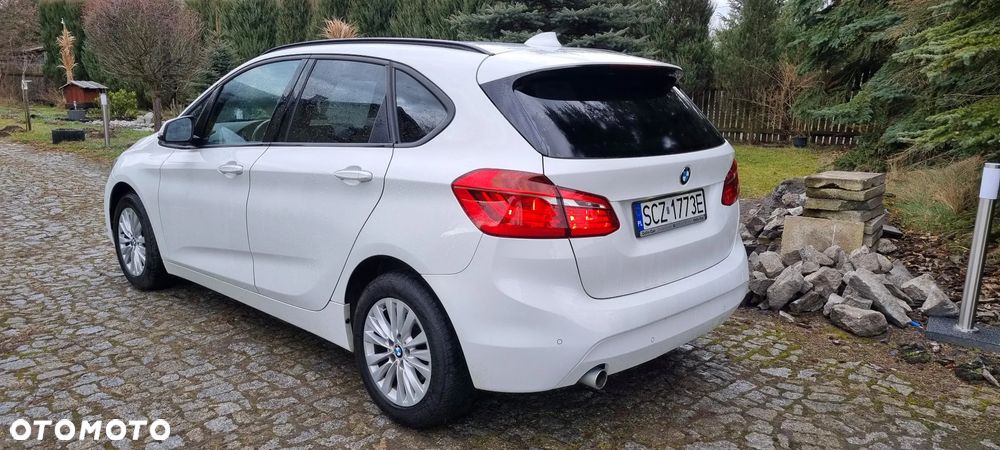 BMW Seria 2 216d Advantage - 7