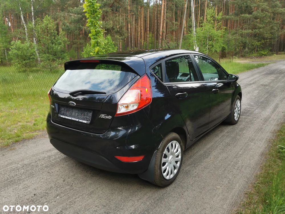 Ford Fiesta - 11