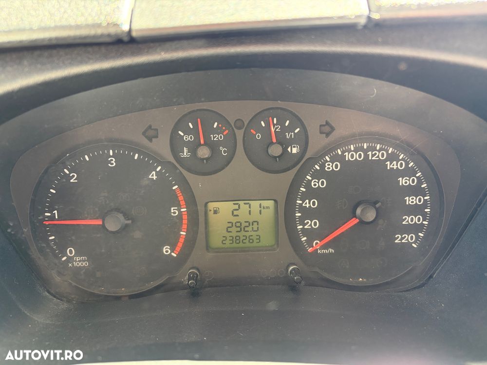 Ford Transit - 5
