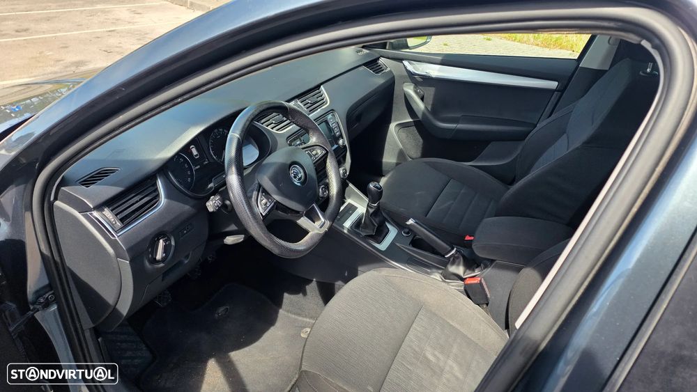 Skoda Octavia Break 1.6 TDi Active - 11