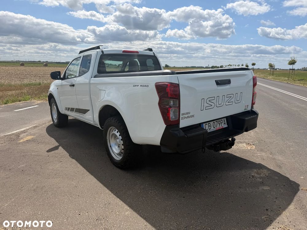 Isuzu D-Max - 7