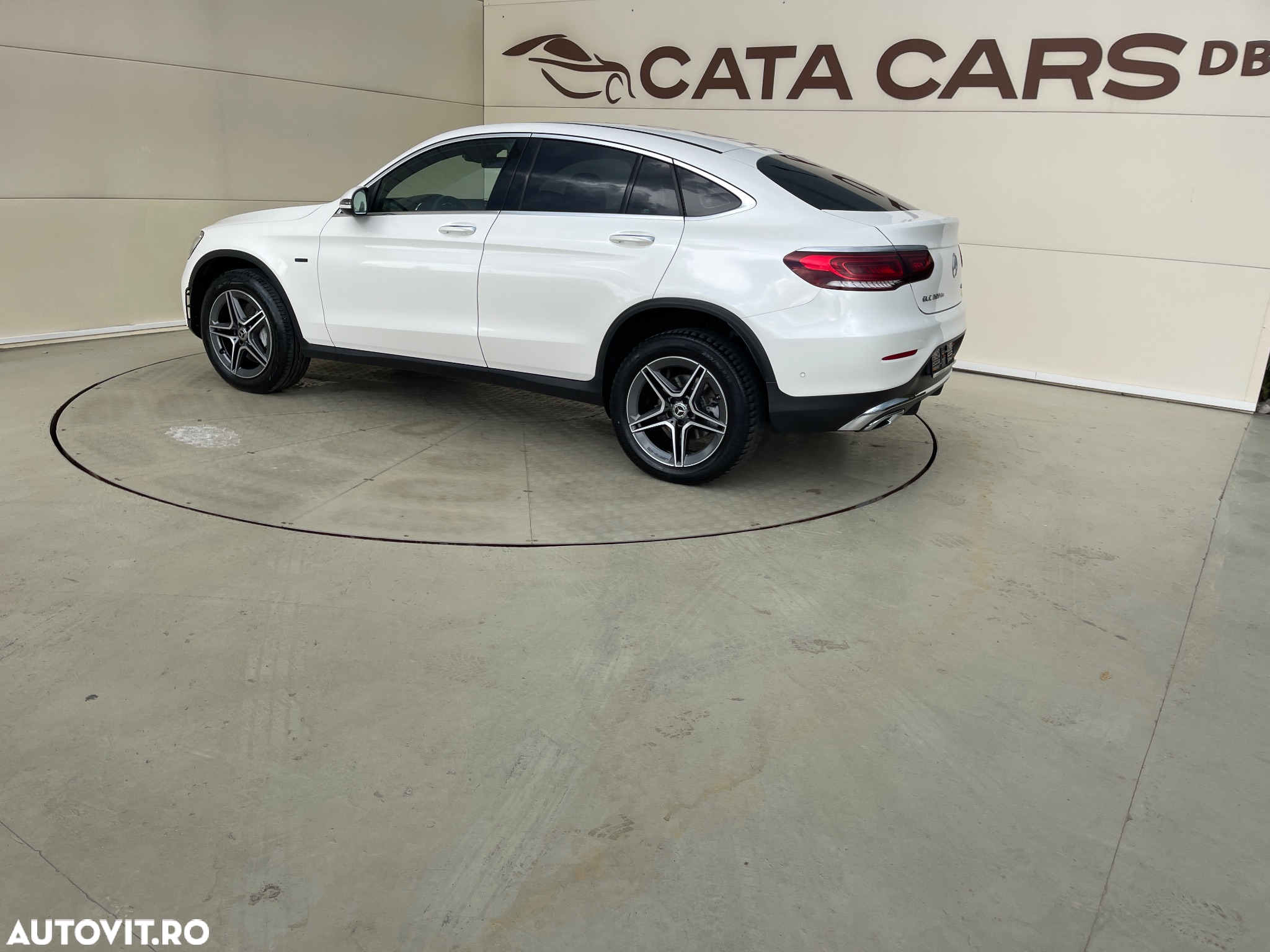 Mercedes-Benz GLC Coupe 300 de 4Matic 9G-TRONIC AMG Line - 10