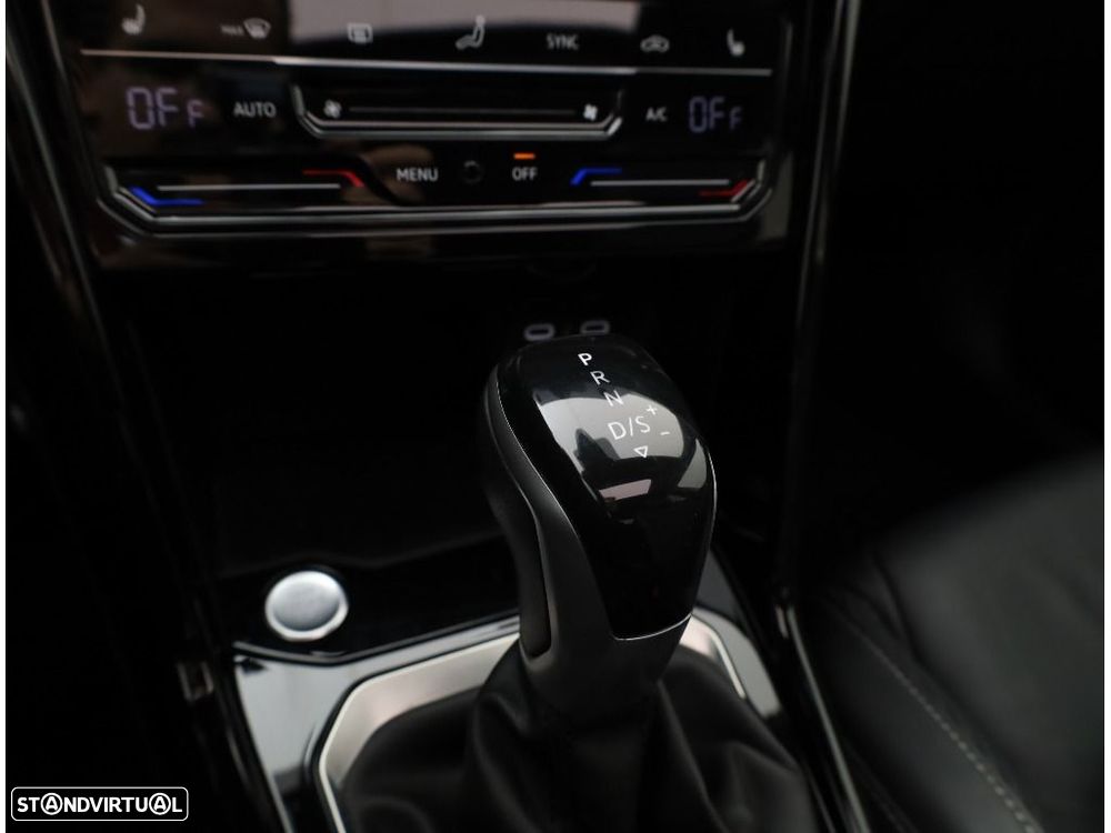 VW T-Roc 1.5 TSI R-Line DSG - 30