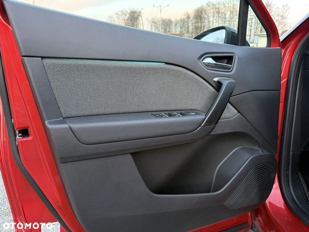 Renault Captur - 21
