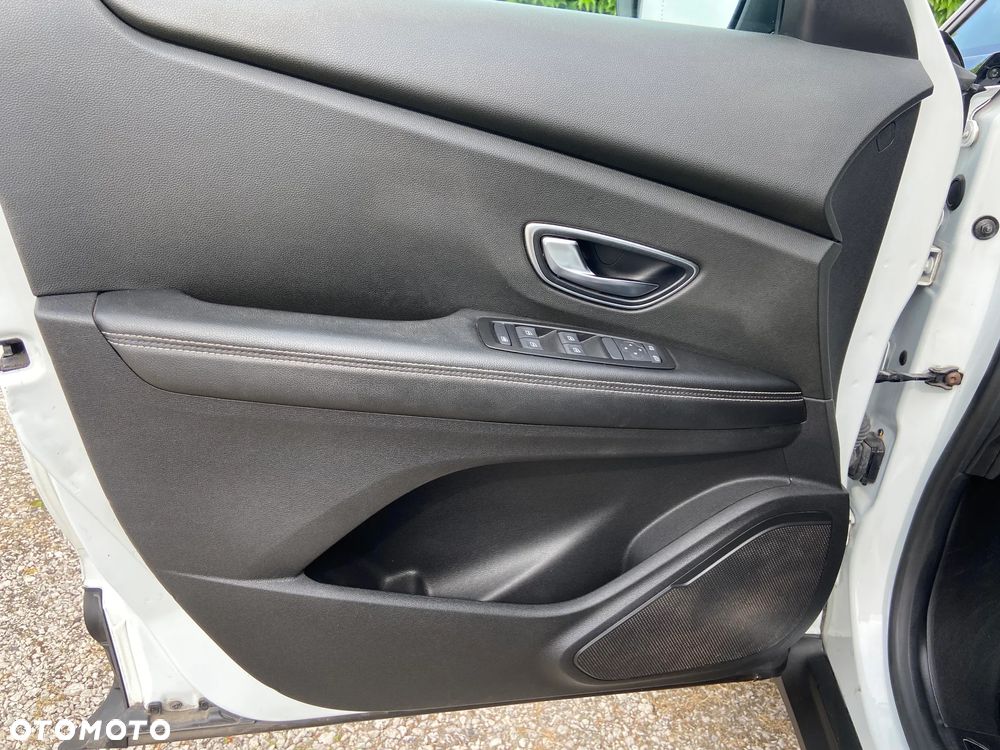 Renault Scenic - 32