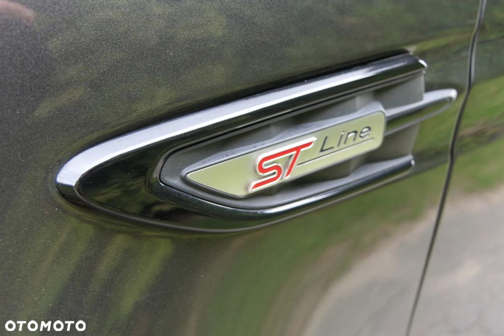 Ford Kuga 1.5 EcoBoost 2x4 ST-Line - 14