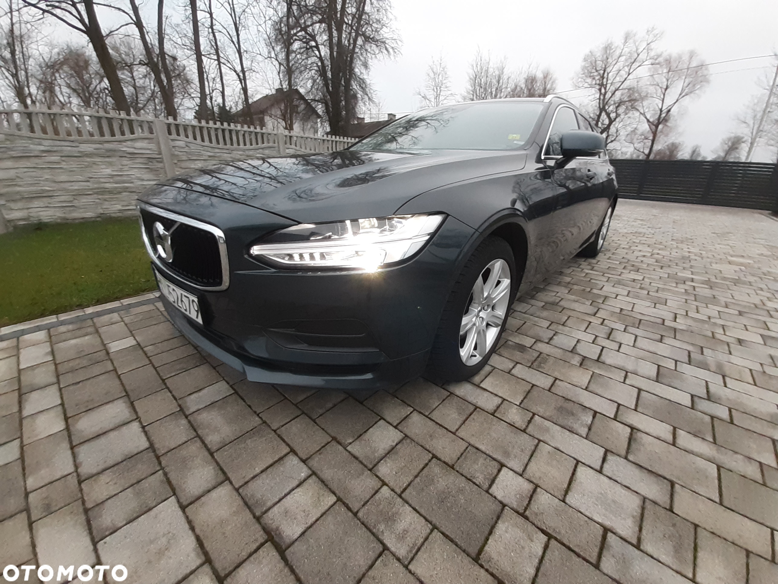 Volvo V90 D3 Momentum - 9