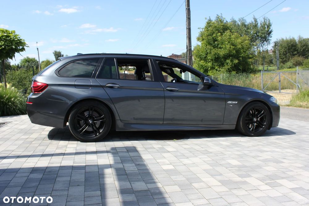 BMW Seria 5 525d xDrive Sport-Aut - 5