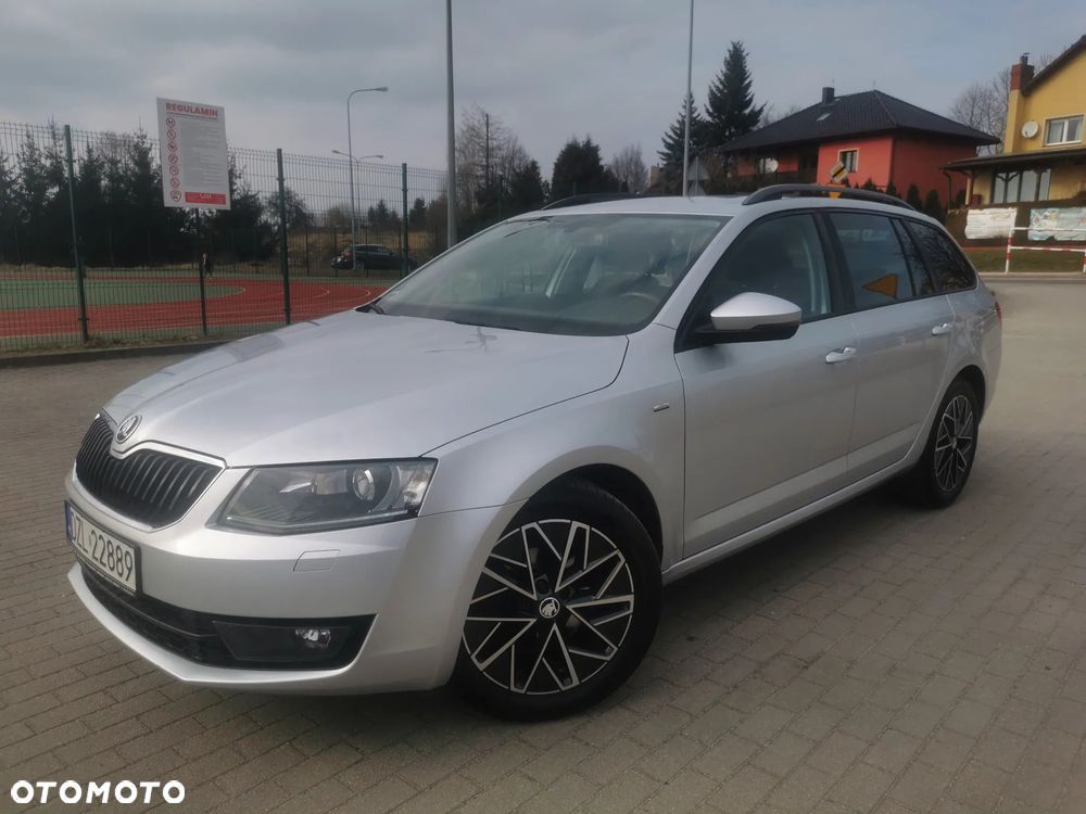 Skoda Octavia 2.0 TDI Premium Edition - 1