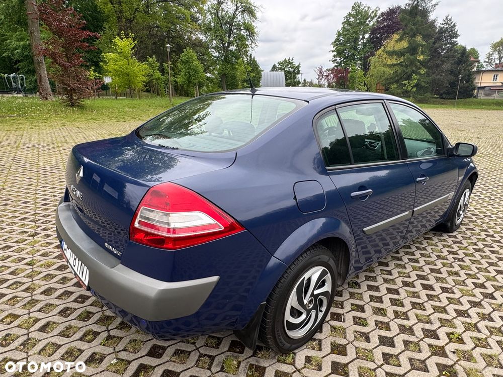 Renault Megane 1.5 dCi Confort Authentique - 15