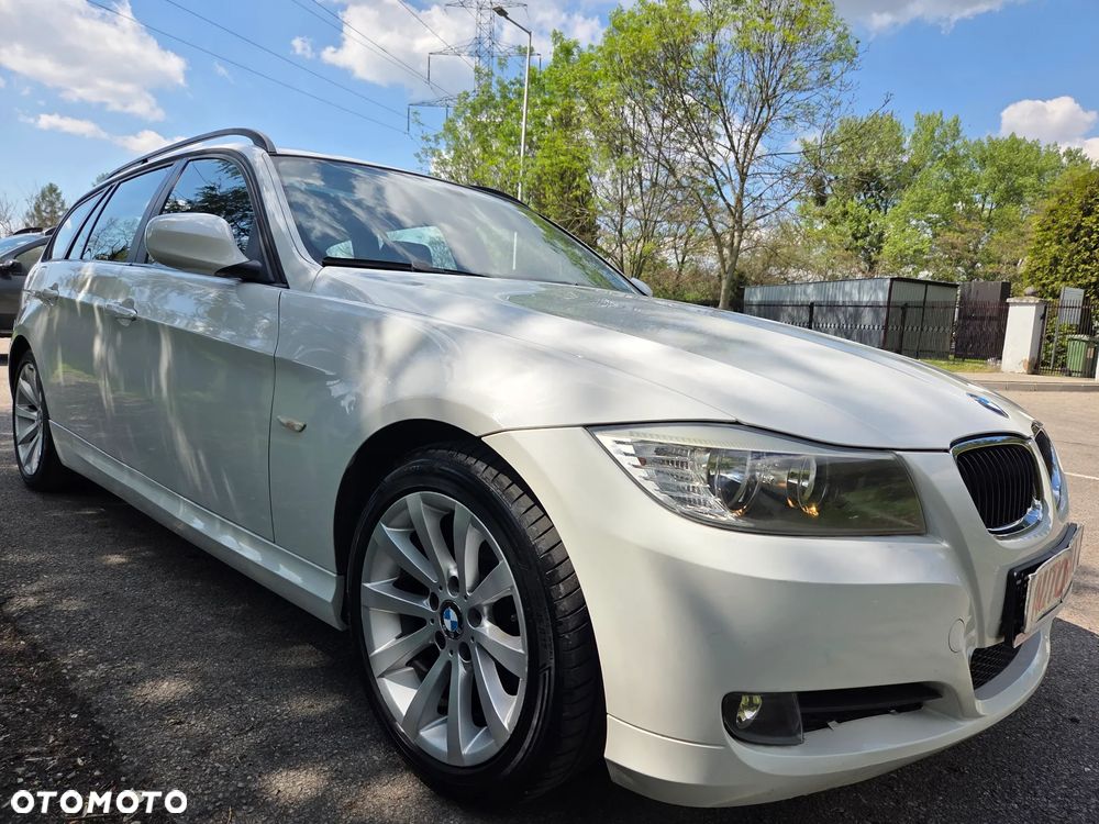 BMW Seria 3 318i Edition Exclusive - 11