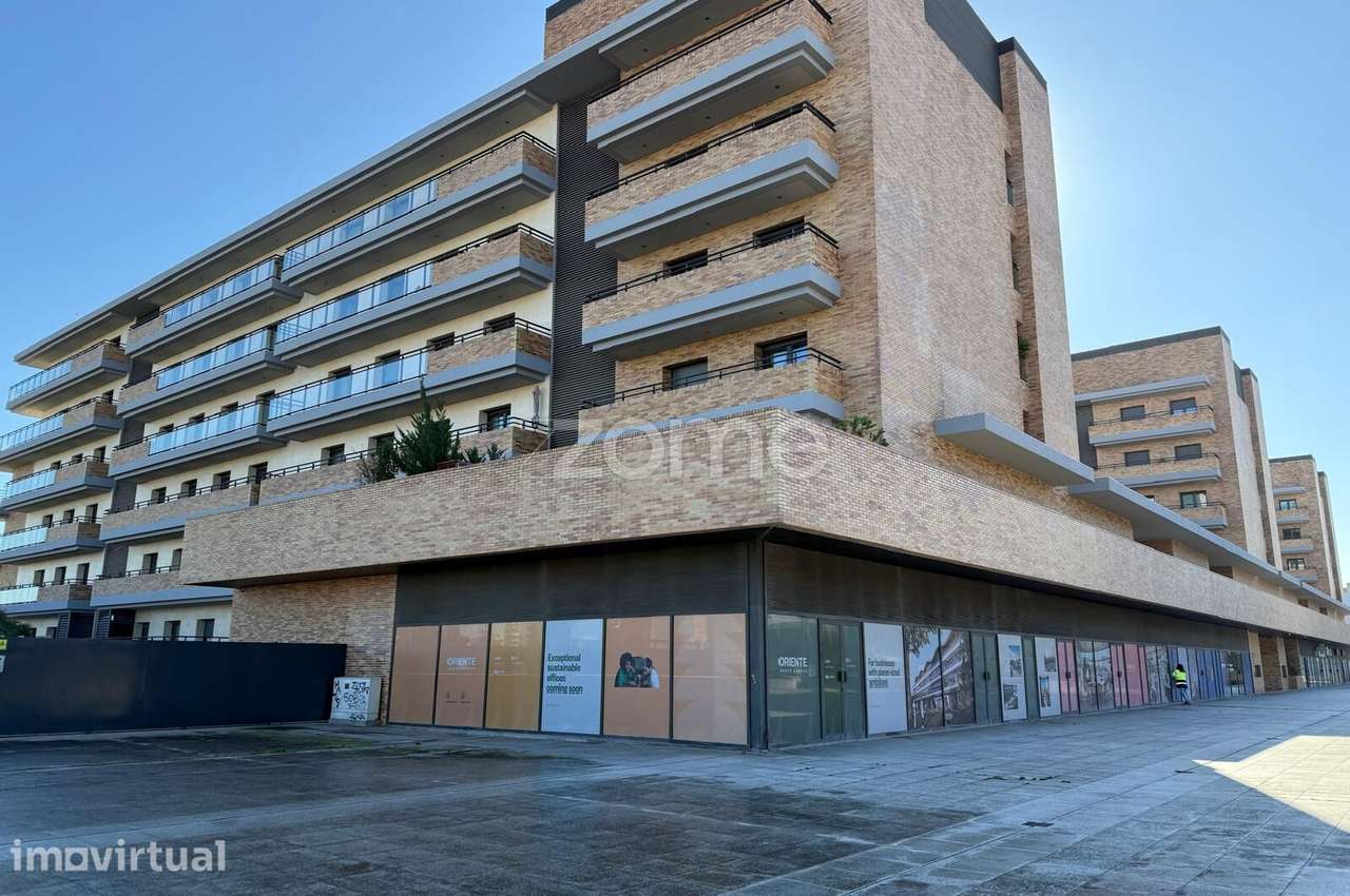 Loja de 180m2 com saída de fumos - Grande imagem: 2/12