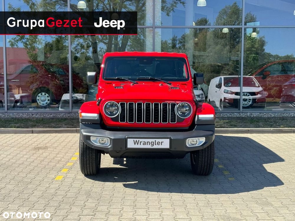 Jeep Wrangler - 8