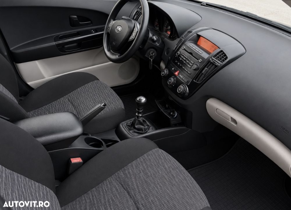 Kia Ceed 1.4 GSL LX BEST - 8