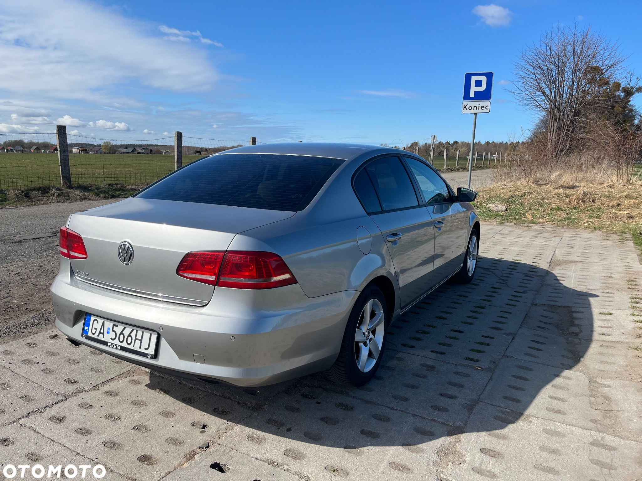 Volkswagen Passat 1.4 TSI Trendline - 4