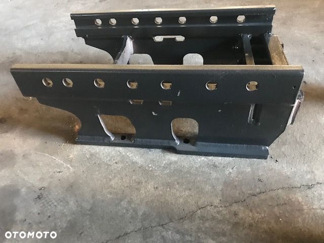Massey Ferguson 5425 5465 5435 5460 5445 5455 5410 5400 - Prowadnice Zaczepu - 2