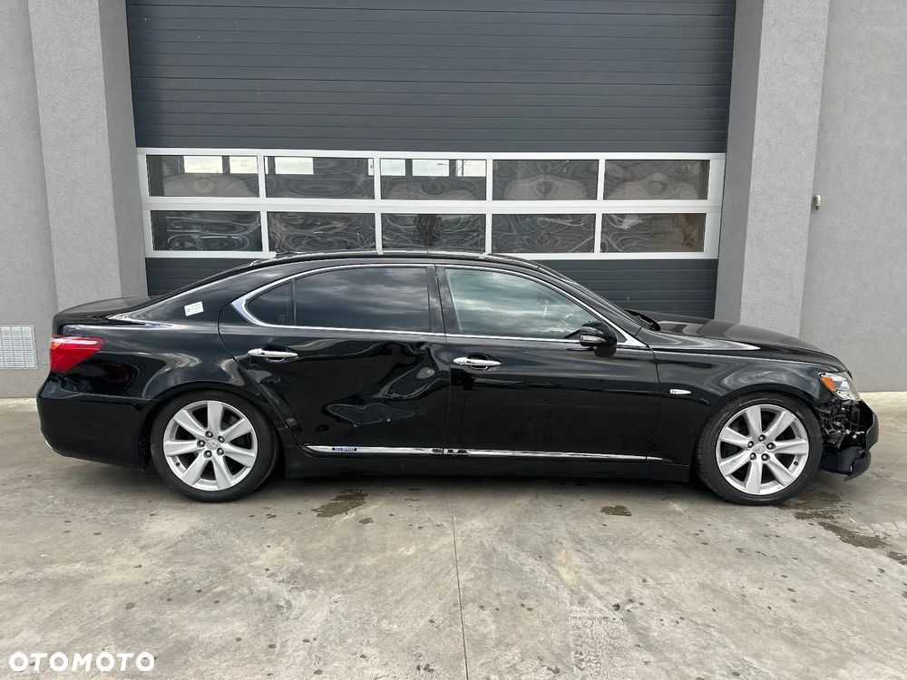 Lexus LS 600h Elite - 1