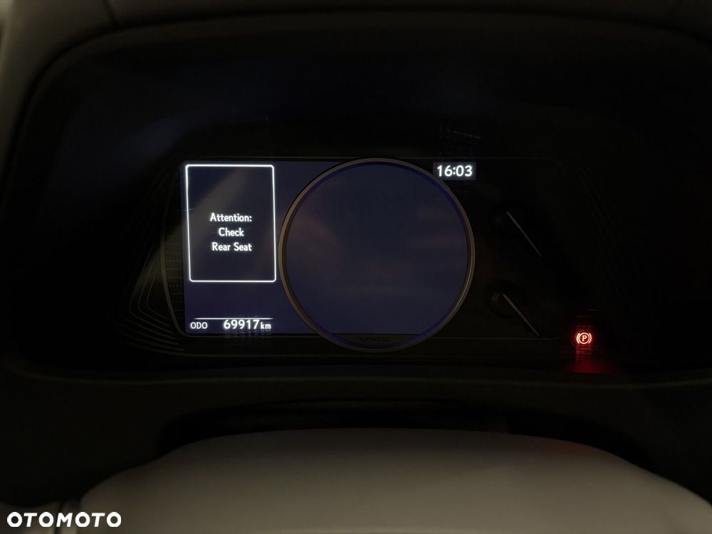 Lexus UX - 23
