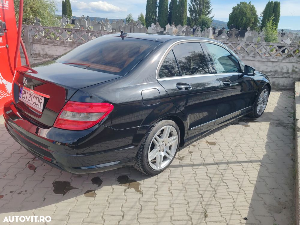 Mercedes-Benz C - 3