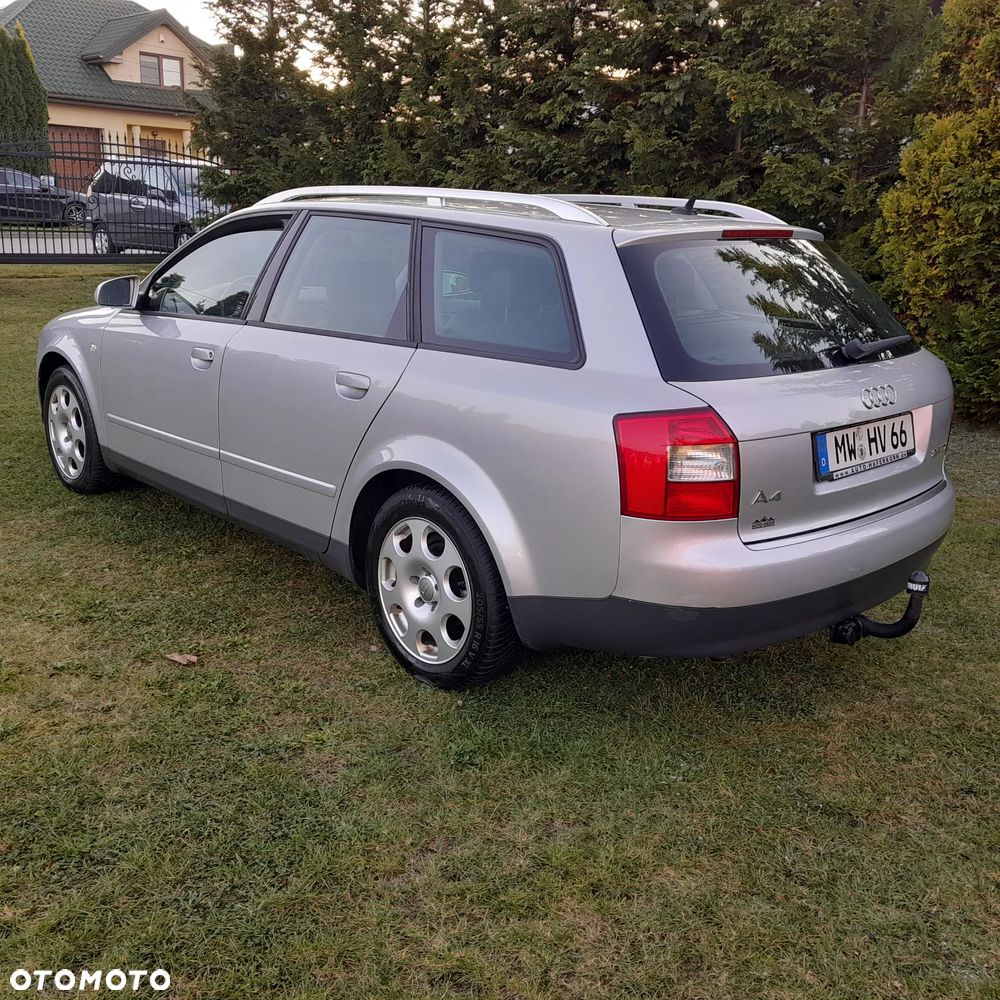 Audi A4 Avant 2003 photo 3