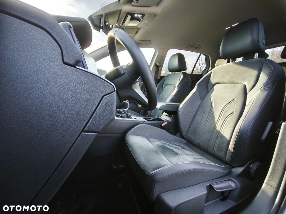 Volkswagen Golf 1.5 TSI Life - 8
