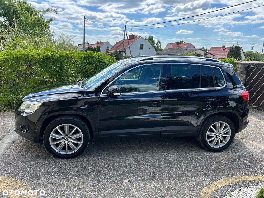 Volkswagen Tiguan 2.0 TDI DPF BlueMotion Technology Exclusive - 5