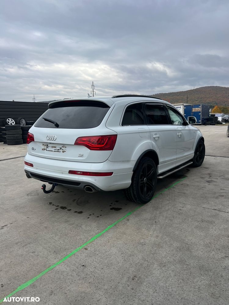 DEZMEMBREZ Piese Auto Audi Q7 Facelift Motor 3.0 diesel cod CJM CRC CJG Cutie viteze Automata NAC Fata completa Bara fata spate injectoare Turbina Kit Injectie Far Bi-xenon Led Portiera fata spate Carlig Jante aluminiu Interior Piele Volan S line Haion electric Stop tripla LED Oglinda electrica - 8