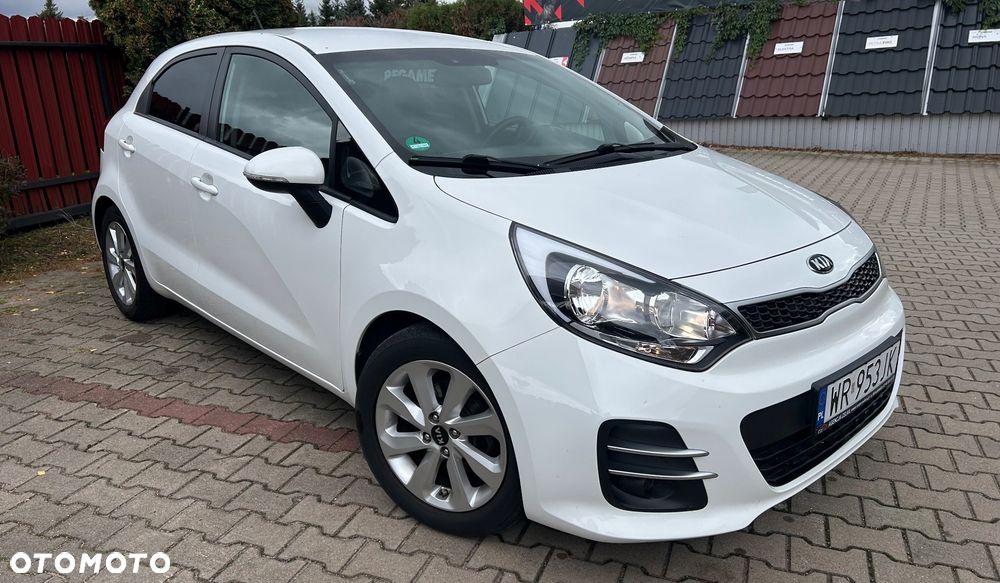 Kia Rio 1.4 Dream Team Edition - 9