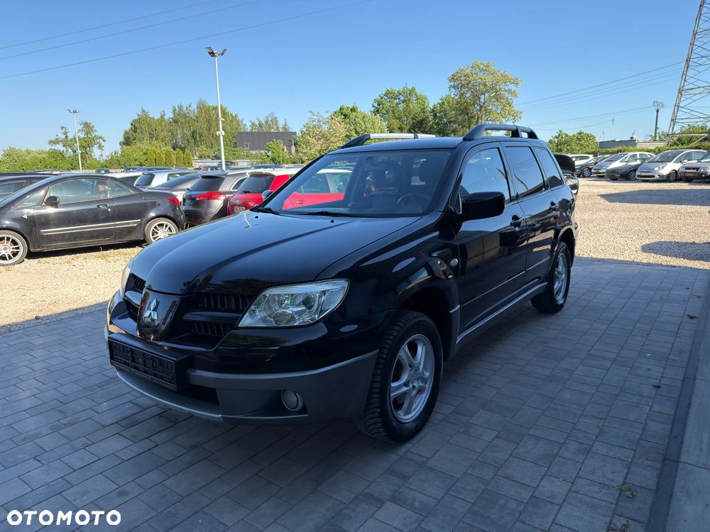 Mitsubishi Outlander 2.0 Invite - 17