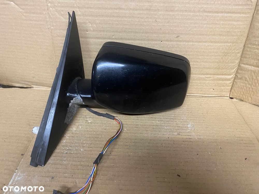 LUSTERKO LEWE 8PIN (4+4) BMW E60 E61 39995 010748 - 4