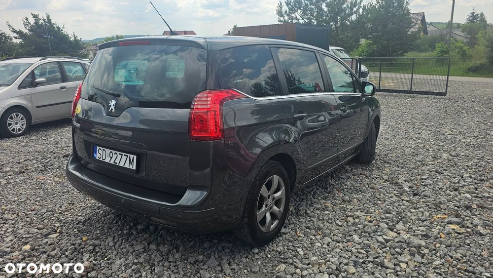 Peugeot 5008 2.0 HDi Business Line 7os - 8