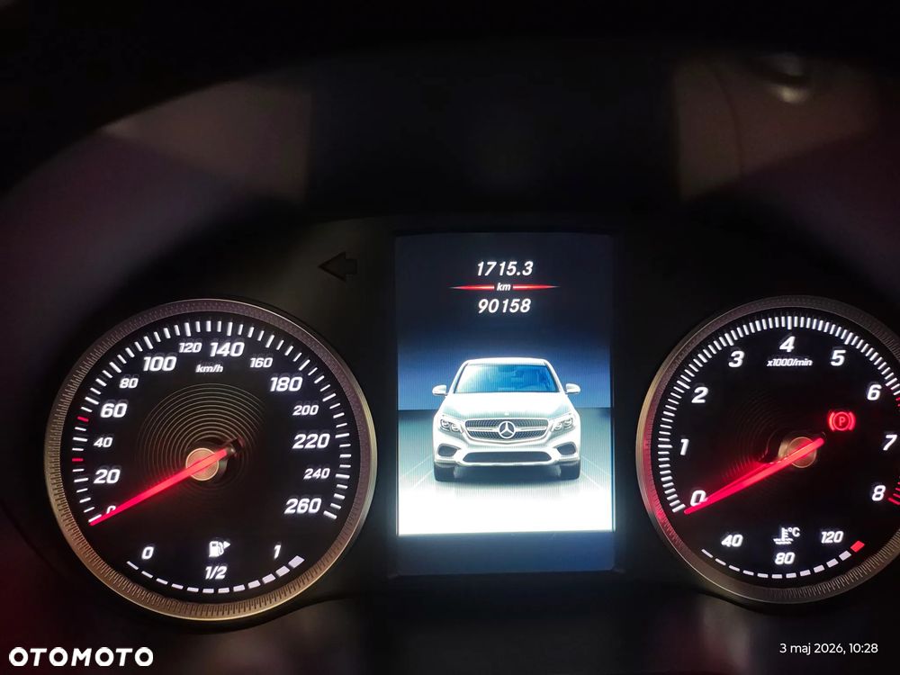 Mercedes-Benz GLC - 7