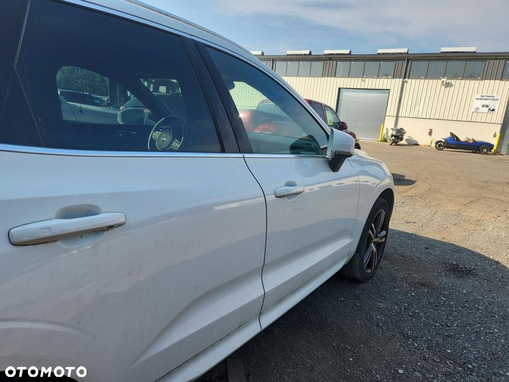 Volvo XC 60 - 23