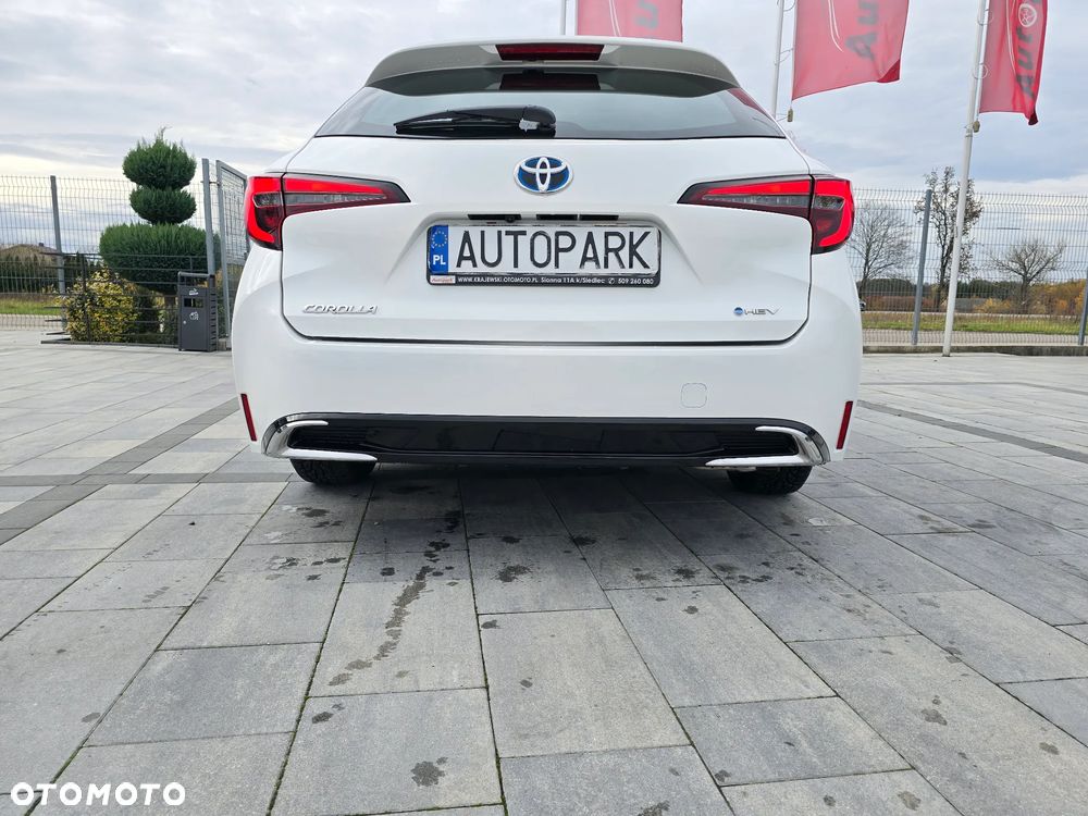 Toyota Corolla 1.8 Hybrid Comfort - 13