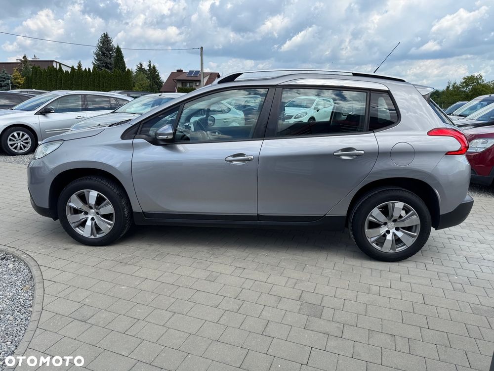 Peugeot 2008 1.2 Pure Tech Style - 8