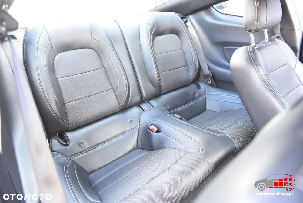 Ford Mustang 5.0 V8 GT - 18