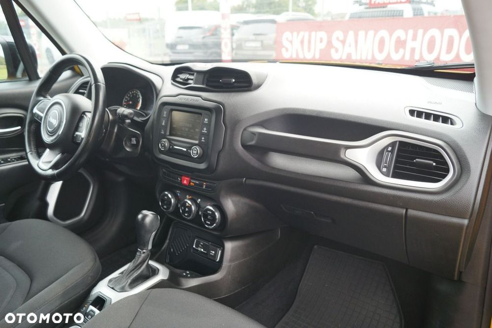 Jeep Renegade - 17