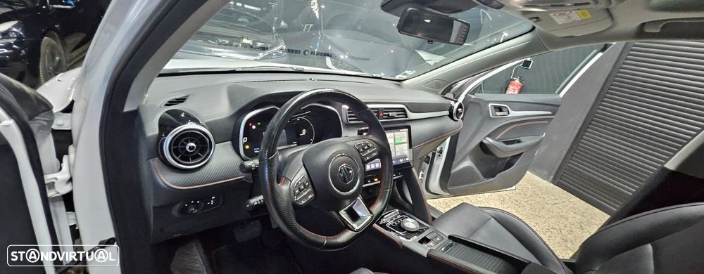 MG ZS EV 50.3 kWh Luxury - 13