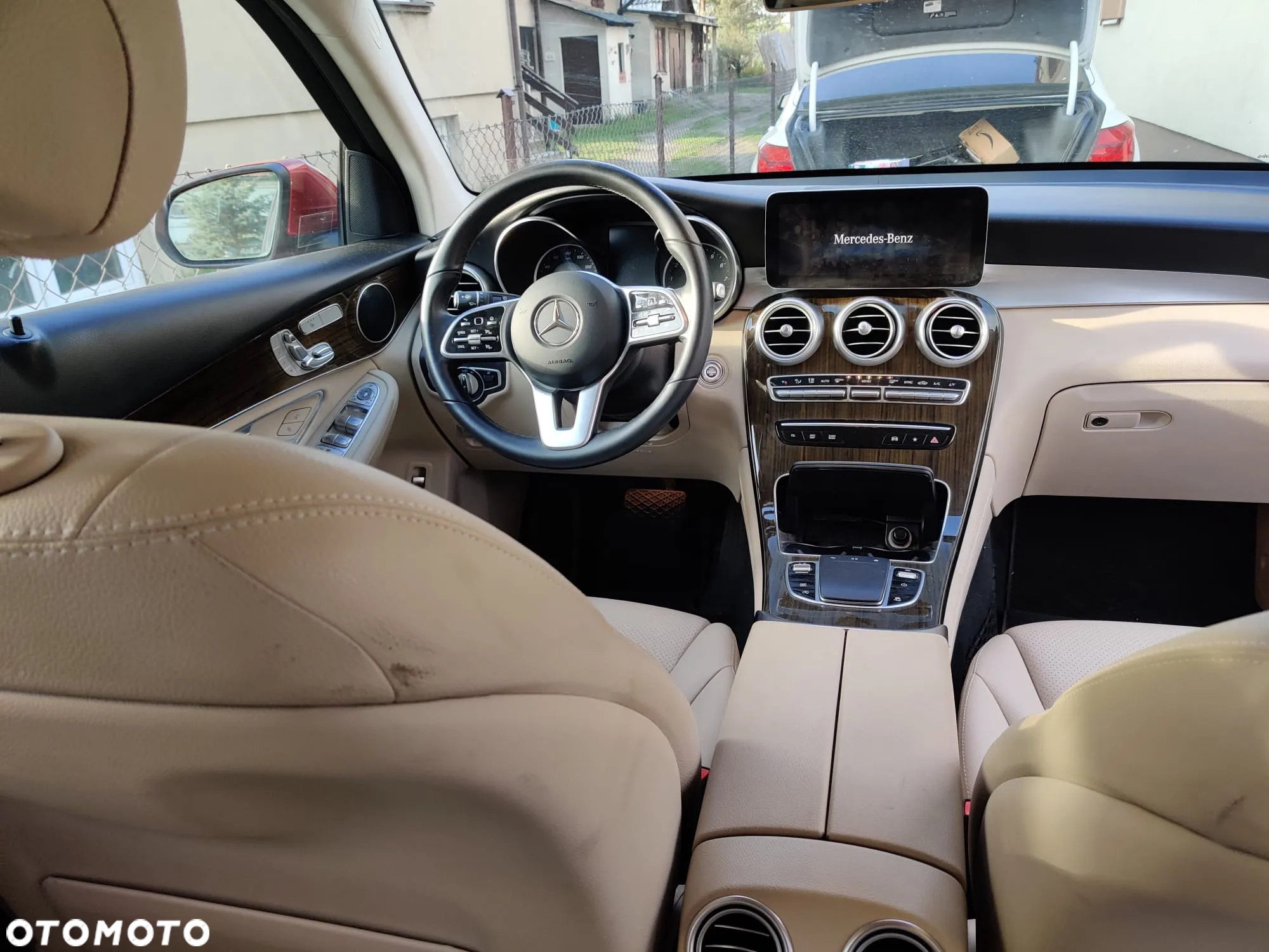 Mercedes-Benz GLC 300 4Matic 9G-TRONIC Exclusive - 12