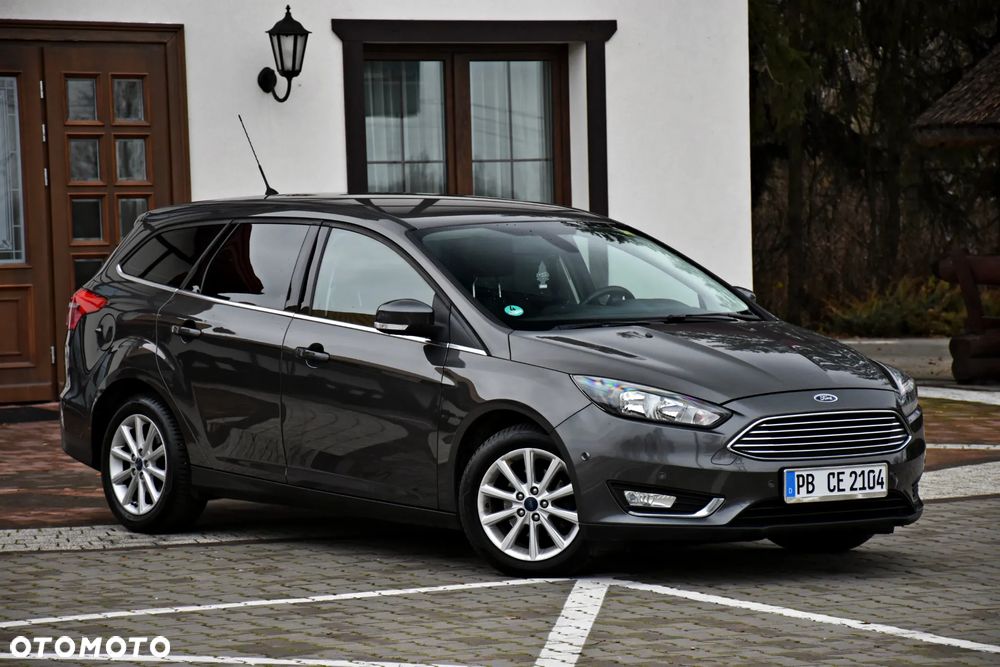 Ford Focus 1.5 TDCi Black Edition - 4