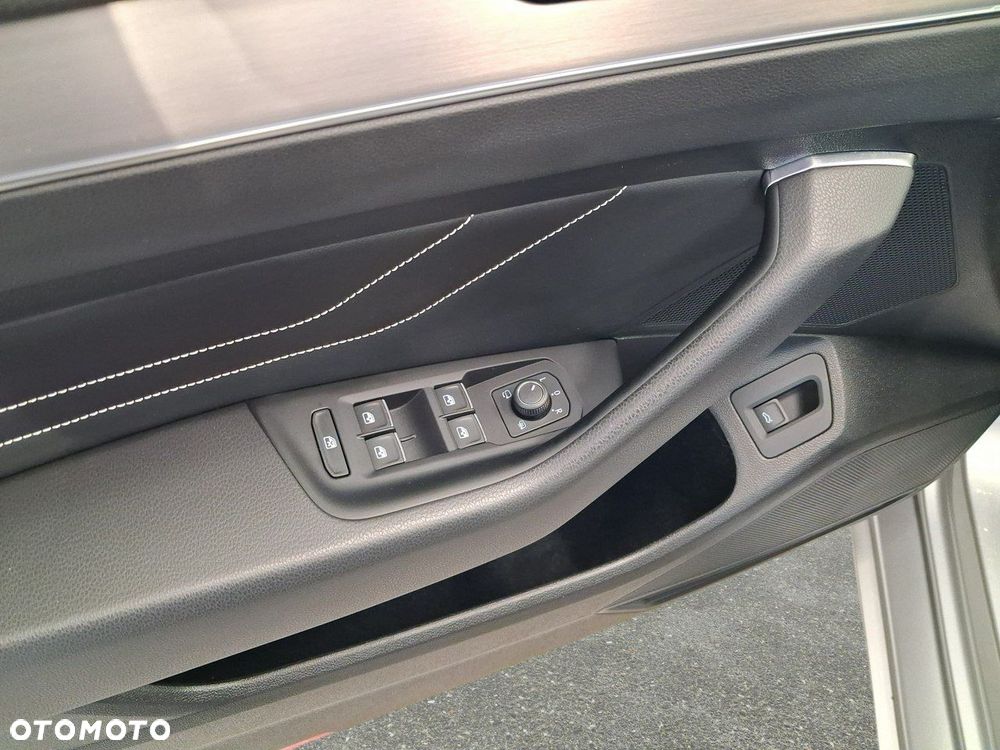 Volkswagen Passat Variant - 22