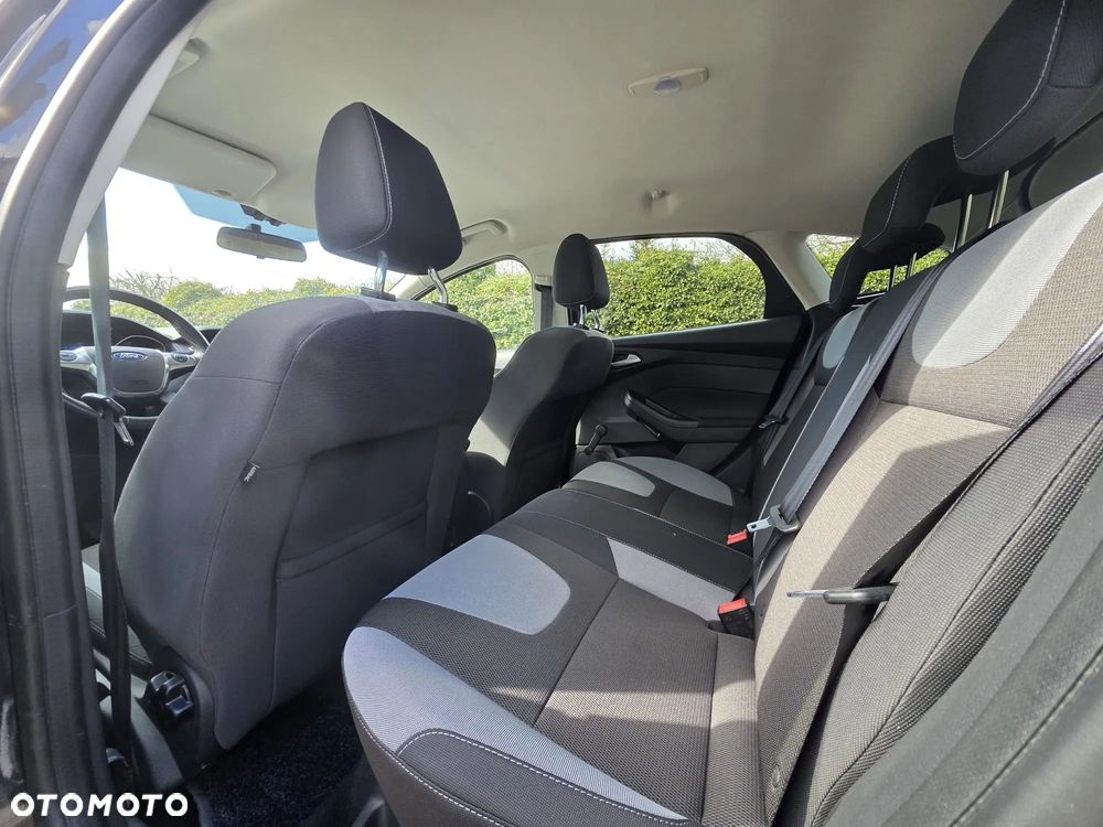 Ford Focus - 29