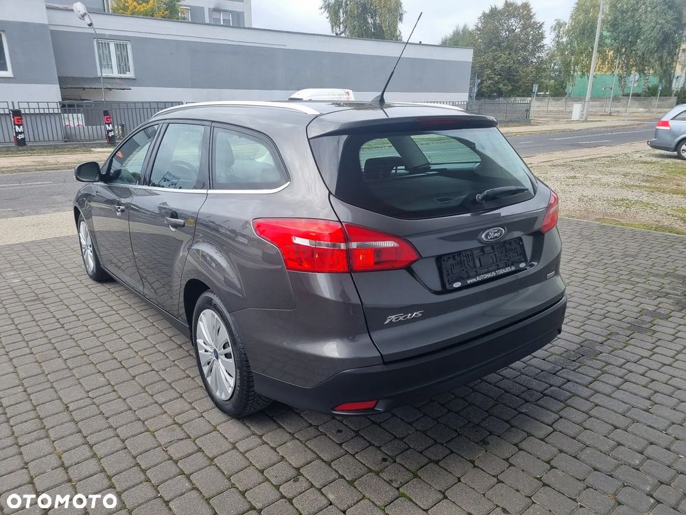 Ford Focus 1.0 EcoBoost 99g Titanium - 4