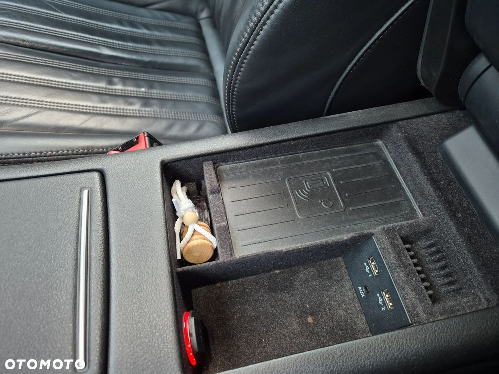 Audi A6 Avant 2.0 TDI Ultra DPF S tronic - 12