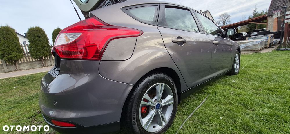 Ford Focus 1.6 TDCi DPF Champions Edition - 15