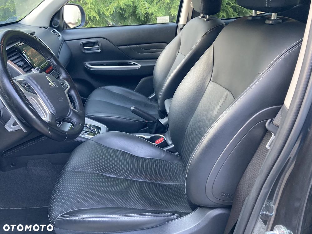 Mitsubishi L200 2.2 d DC Stark Basic - 13