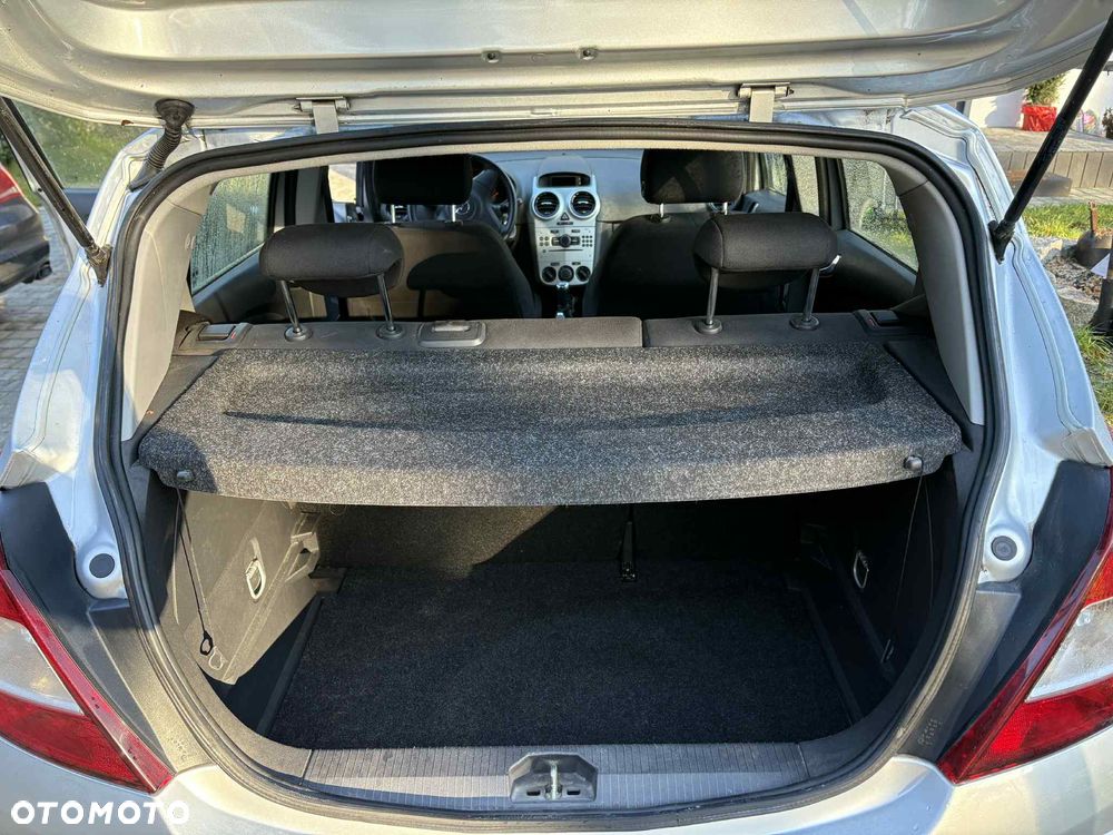 Opel Corsa 1.2 16V Enjoy - 14